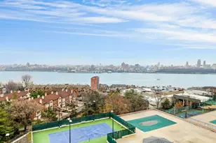 300 Winston Dr, Cliffside Park, NJ 07010 - Photo 4