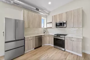 21 W 20th St, Bayonne, NJ 07002 - Photo 2