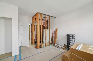68 Seidler St, Jersey City, NJ 07304 - Photo 12