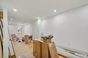 68 Seidler St, Jersey City, NJ 07304 - Photo 16