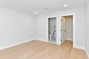 221 Columbia Ave, Jersey City, NJ 07307 - Photo 12