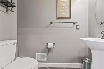 6 Hudson Ct, Jersey City, NJ 07305 - Photo 12