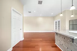 240 Clendenny Ave, Jersey City, NJ 07304 - Photo 20