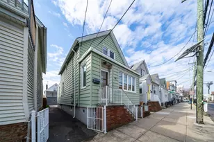 46 E 16th St, Bayonne, NJ 07002 - Photo 24
