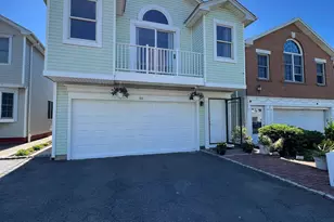 85 Grieco Dr, Jersey City, NJ 07305 - Photo 14