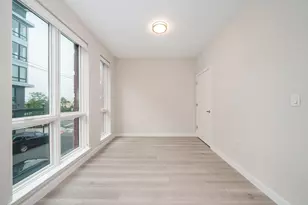 16 Bennett St, Jersey City, NJ 07304 - Photo 8