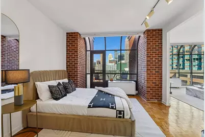 1 Greene St #806, Jersey City, NJ 07302 - Photo 8