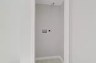 173-175 Lembeck Ave, Jersey City, NJ 07305 - Photo 8