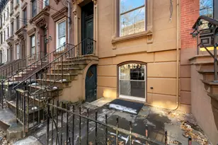 331 York St, Jersey City, NJ 07302 - Photo 4