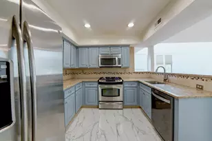 816 Topsail Ln, Secaucus, NJ 07094 - Photo 14