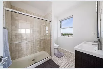 689 Luis M Marin Blvd #PENTHOUSE 2A, Jersey City, NJ 07302 - Photo 18