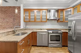 933 Garden St, Hoboken, NJ 07030 - Photo 2