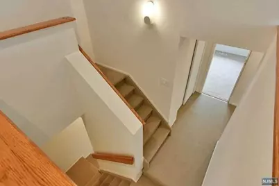 798 Spinnaker Ct #798, Secaucus, NJ 07094 - Photo 10