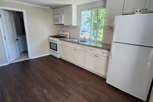 21 Ave D, Lodi, NJ 07644 - Photo 4