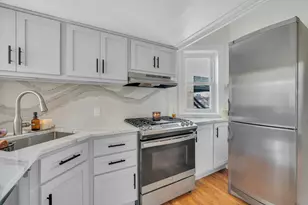 122 Bright St, Jersey City, NJ 07302 - Photo 4