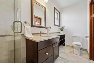 30 Half Moon Isle, Jersey City, NJ 07305 - Photo 14