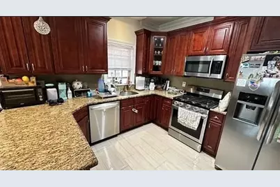 49 Washburn St #1, Jersey City, NJ 07306 - Photo 4