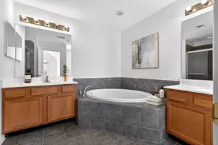 19 Marina Dr, Bayonne, NJ 07002 - Photo 6