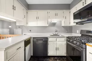 331 Sea Isle Key, Secaucus, NJ 07094 - Photo 4