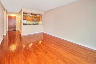20 Newport Pkwy, Jersey City, NJ 07310 - Photo 4