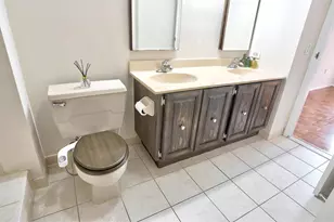 720 Harmon Cove Tower, Secaucus, NJ 07094 - Photo 24