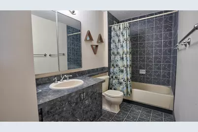 720 Harmon Cove Tower #720, Secaucus, NJ 07094 - Photo 32