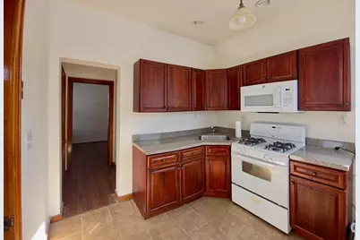 980-982 Avenue C #1, Bayonne, NJ 07002 - Photo 4