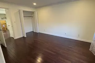 27 Marina Ky, Secaucus, NJ 07094 - Photo 2