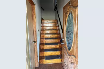 4 East 10th St, Bayonne, NJ 07002 - Photo 4