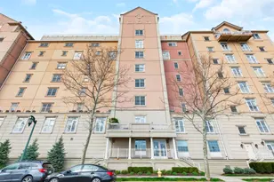 207 Shearwater Ct W, Jersey City, NJ 07305 - Photo 38