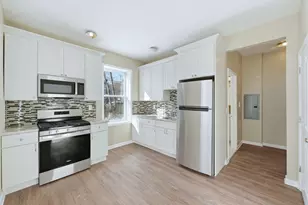 83 Wilkinson Ave, Jersey City, NJ 07305 - Photo 10