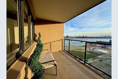 1203 River Rd #19K, Edgewater, NJ 07020 - Photo 2