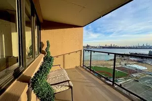 1203 River Rd, Edgewater, NJ 07020 - Photo 2