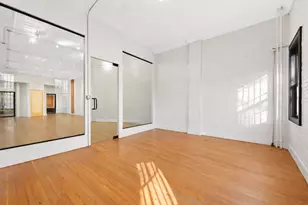 186 Ocean Ave, Jersey City, NJ 07305 - Photo 2