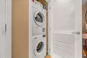 1125 Maxwell Ln, Hoboken, NJ 07030 - Photo 18