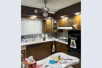 271 Danforth Ave, Jersey City, NJ 07305 - Photo 8