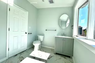 19 Oakdale Rd, Jersey City, NJ 07305 - Photo 16