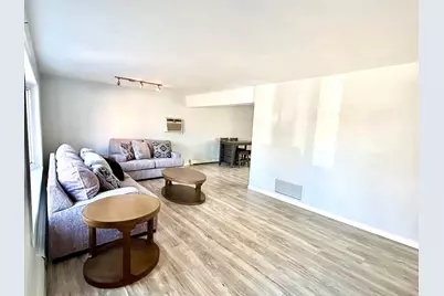 19 Oakdale Rd, Jersey City, NJ 07305 - Photo 4