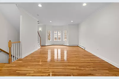 22 Grand St, Weehawken, NJ 07086 - Photo 10