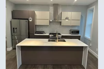 100 Oak St #3, Weehawken, NJ 07086 - Photo 1