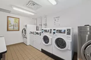 1209 Summit Ave, Jersey City, NJ 07307 - Photo 16