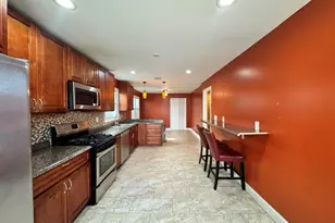 72 Sterling Ave, Jersey City, NJ 07305 - Photo 10