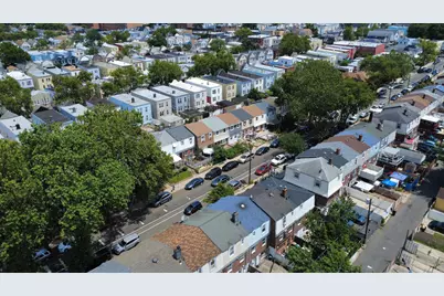 323 Stevens Ave, Jersey City, NJ 07305 - Photo 2