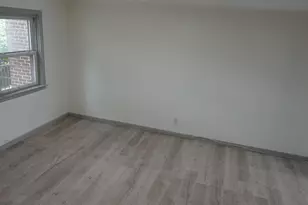 323 Stevens Ave, Jersey City, NJ 07305 - Photo 8