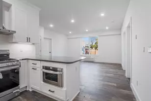 521 10th St, Union City, NJ 07087 - Photo 16