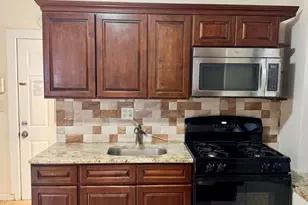 250 Avenue B, Bayonne, NJ 07002 - Photo 2