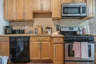 221 Pacific Ave, Jersey City, NJ 07304 - Photo 12