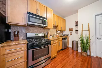 221 Pacific Ave, Jersey City, NJ 07304 - Photo 20