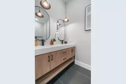 15 Zabriskie St #2, Jersey City, NJ 07307 - Photo 20