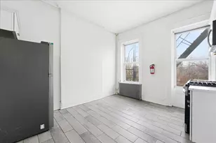 289 Forrest St, Jersey City, NJ 07304 - Photo 6